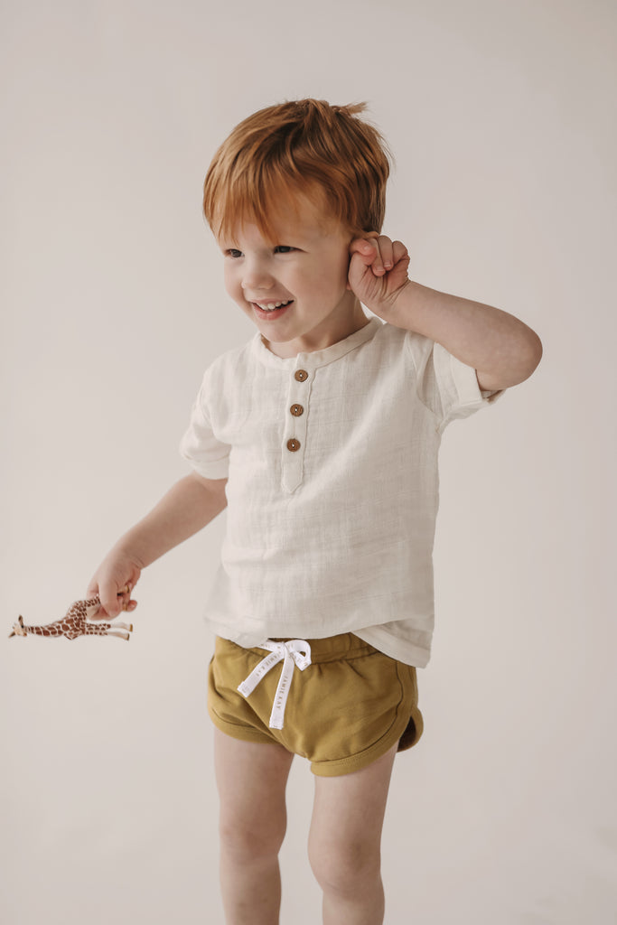 The Country Providore has the go-to range of quality Baby & Children essential clothing by Jamie Kay. With a range of accessories, bodysuits, tops, dresses, knits, playsuits and rompers. View the new Jamie Kay Wanderlust Collection in store and online. Shipping available in NZ.