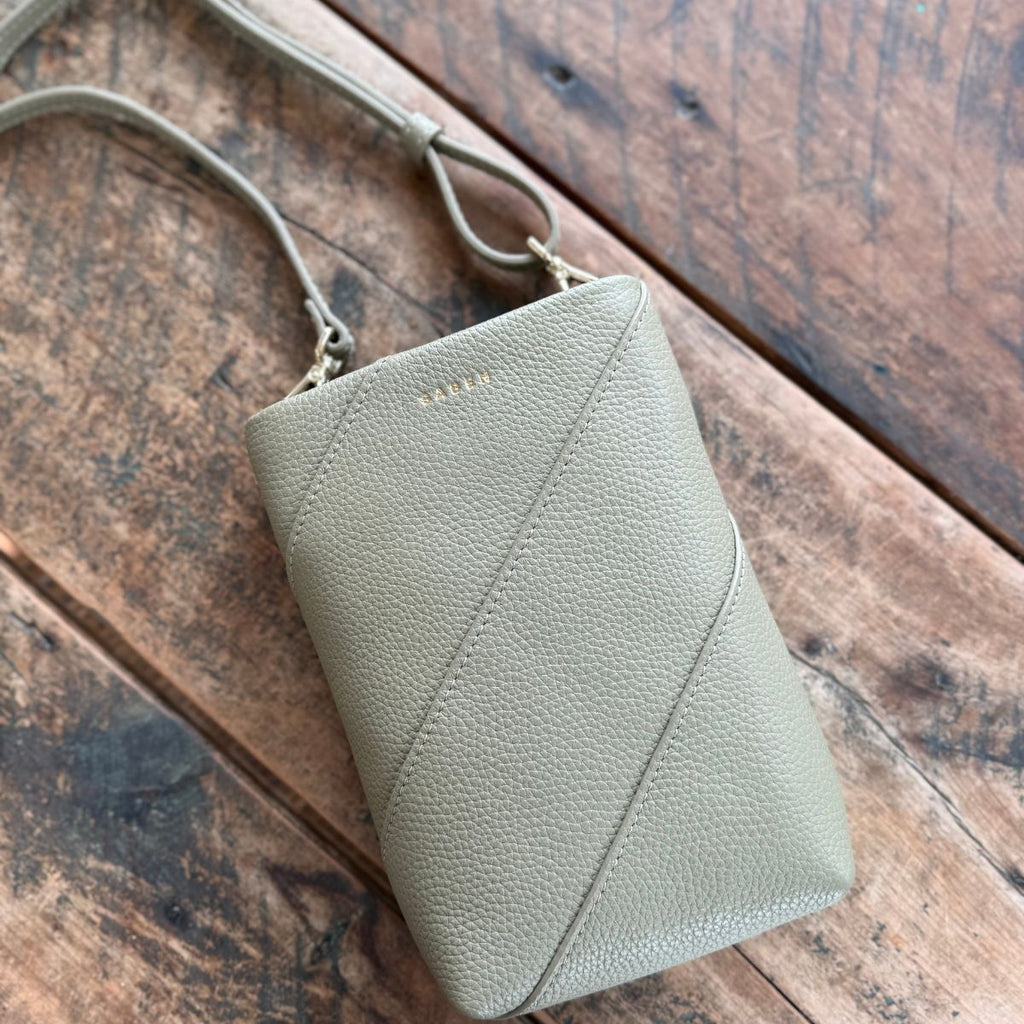 SABEN X COUNTRY PROVIDORE