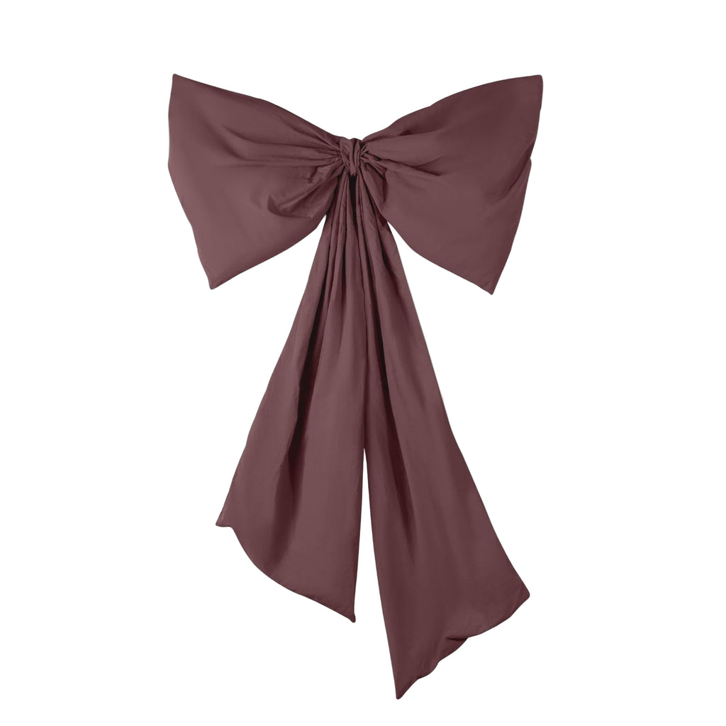 Burgandy bow tie on a white background