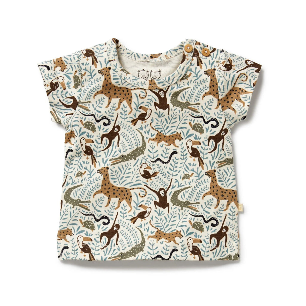Children's t-shirt with animal pattern on a white background