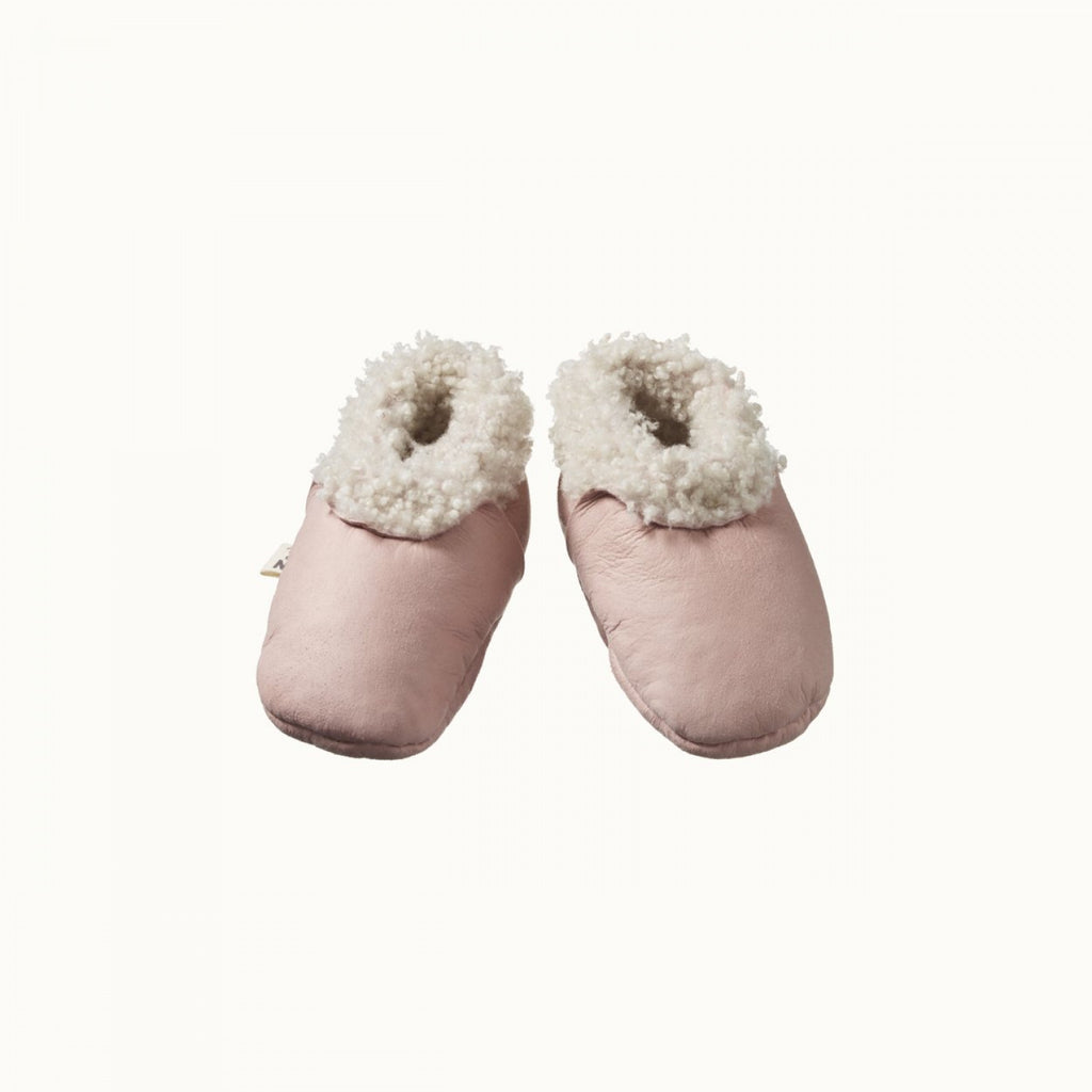 Baby's will feel warm and cosy in our soft and luxurious ranges of Lambskin Booties, bodysuits, sleep gowns, leggings, zipsuits and more by Nature Baby. We have a variety of organic fabric products for you to choose from. You will love our curated, quality and beautifully range of products to choose from in store and online. 