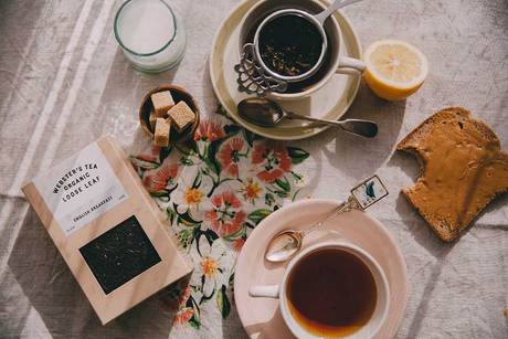 The Country Providore store has a selection of organic loose-leaf teas. These organic tea products like Black tea, Green tea, Herbal tea, Rooibos teas, are ridiculously good. Shop Tea now instore or online. We are located by Hamilton, Tamahere and Cambridge NZ and Ship NZ Wide.